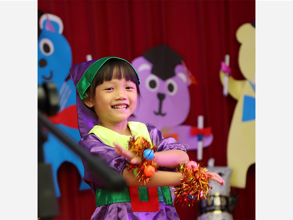 LINE_ALBUM_World-Parade---Christmas-Show_250821_10