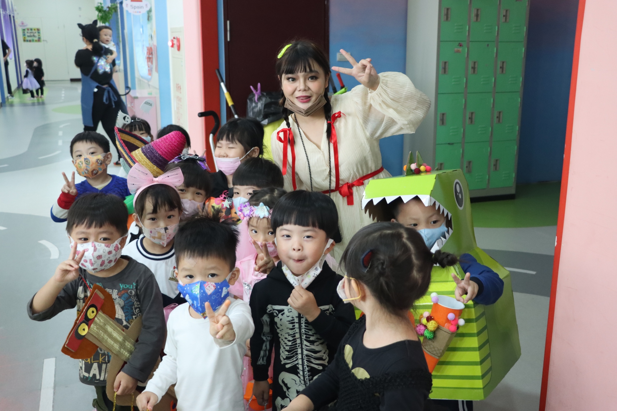 LINE_ALBUM_World Parade - Halloween_250821_6